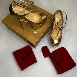 Christian Louboutin Talitna 160 Nappa Laminata Goo3 light gold size 42